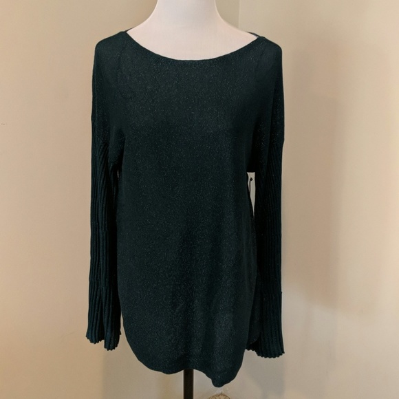 Vince Camuto Sweaters - Vince Camuto green sweater size small NWT